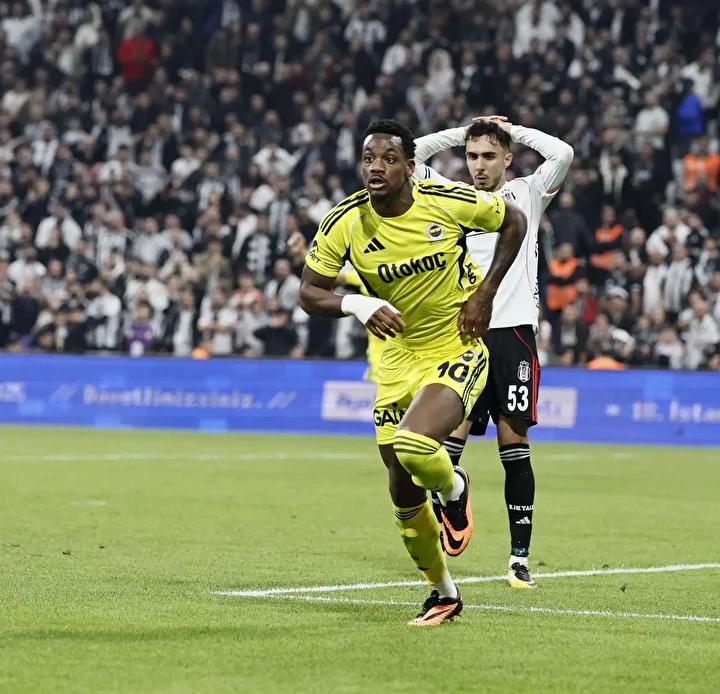 Beşiktaş ve Fenerbahçe Mücadelesinde Kritik Anlar ve Kaleci Hatası