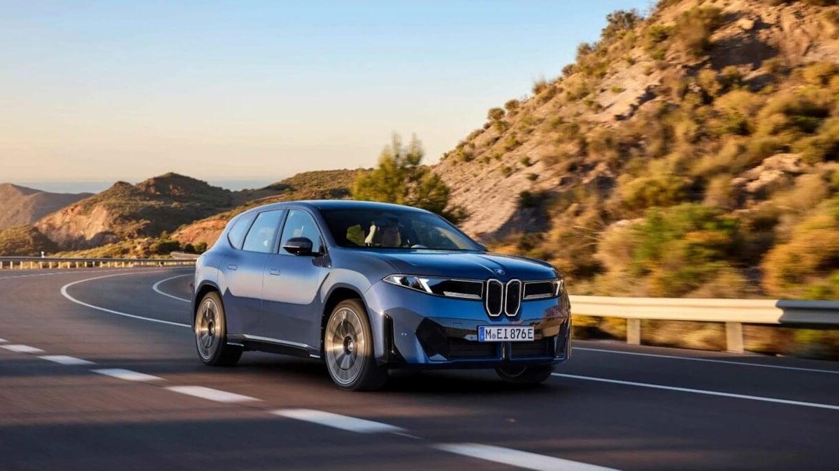 BMW’den Elektrikli Araç Piyasasını Sarsacak Hamle: Yeni iX3, Tek Şarjla 1.000 Kilometre Menzi Aştı