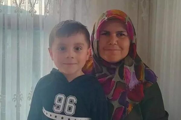 Bozkurt’ta Kayıp Anne ve Çocuğu İçin Büyük Arama Çalışması Devam Ediyor