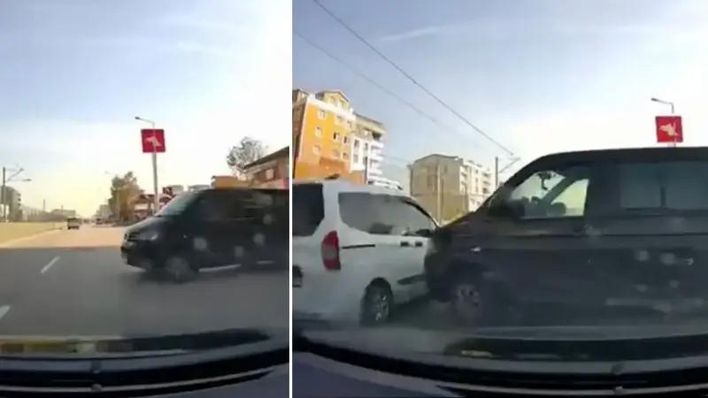 Bursa’da Kontrolden Çıkan Minibüs Trafeği Tehlikeye Sardı