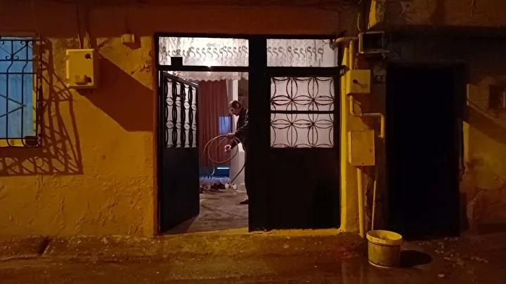 Bursa’da Şok Olay: Erkek Evini Kendisi Yaktı