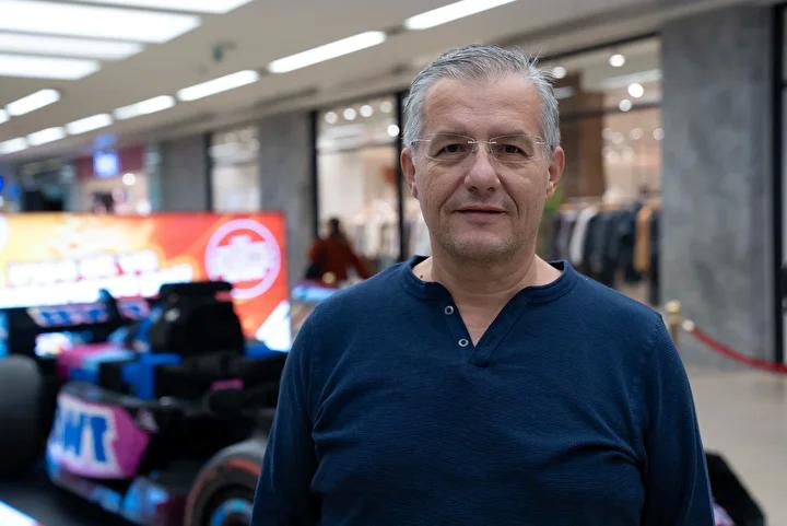 BWT Alpine F1 LEGO Modeli Miami Grand Prix Seciminde Sergileniyor BWT Alpine F1 LEGO Modeli Miami Grand Prix Seciminde Sergileniyor