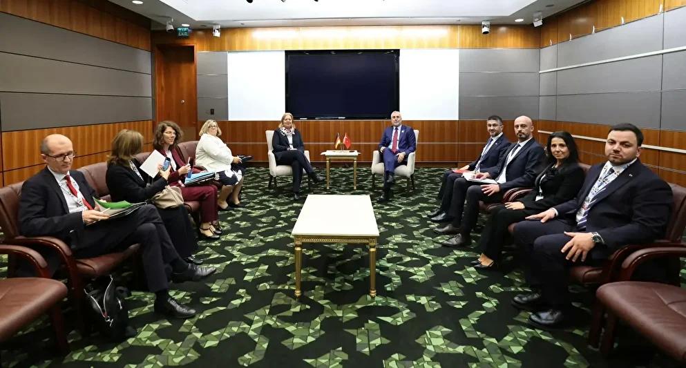 Çalışma ve Sosyal Güvenlik Bakanı Vedat Işıkhan'ın Almanya-Ziyareti ve İkili Görüşmeleri