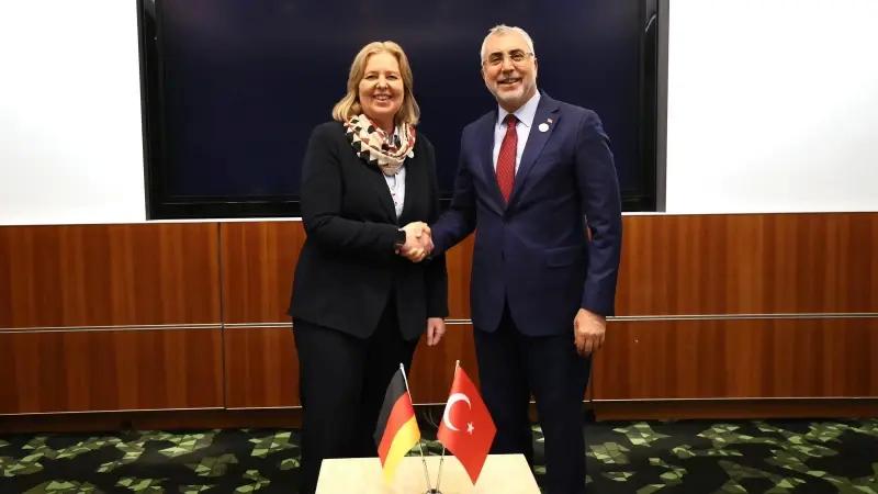 Çalışma ve Sosyal Güvenlik Bakanı Vedat Işıkhan’ın Almanya-Ziyareti ve İkili Görüşmeleri