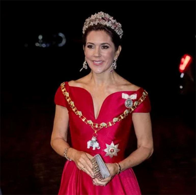 Danimarka Kraliçesi Mary'nin Gizemli ve Güçlü Yolculuğu 7 Danimarka Kraliçesi Mary'nin Gizemli ve Güçlü Yolculuğu