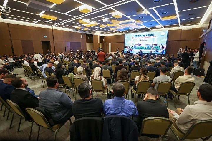 Deprem Bolgesinde Genclerle Birlikte Ileri Seviyede Insaat ve Dijital Calismalar Deprem Bolgesinde Genclerle Birlikte Ileri Seviyede Insaat ve Dijital Calismalar