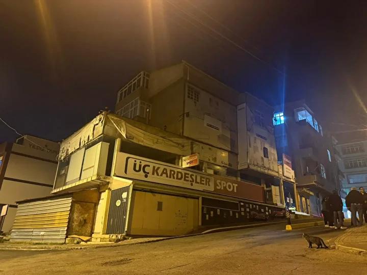 Deprem Sonrası Binanın Güvenliği Endişeleri ve Tahliye Süreci 4 Deprem Sonrası Binanın Güvenliği Endişeleri ve Tahliye Süreci