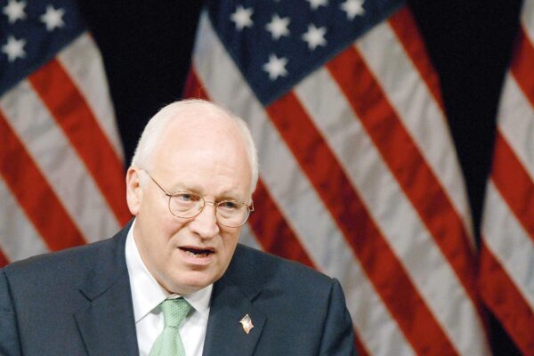 Dick Cheney’nin Hayatı ve Politik Yatırımlarıyla Tanınan Vefatı