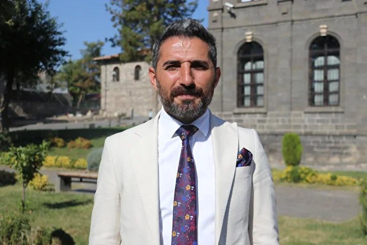 Diyarbakır Müzesi’nde Keşfedilen ve Restorasyonu Tamamlanan Emojili Asker Mezarı