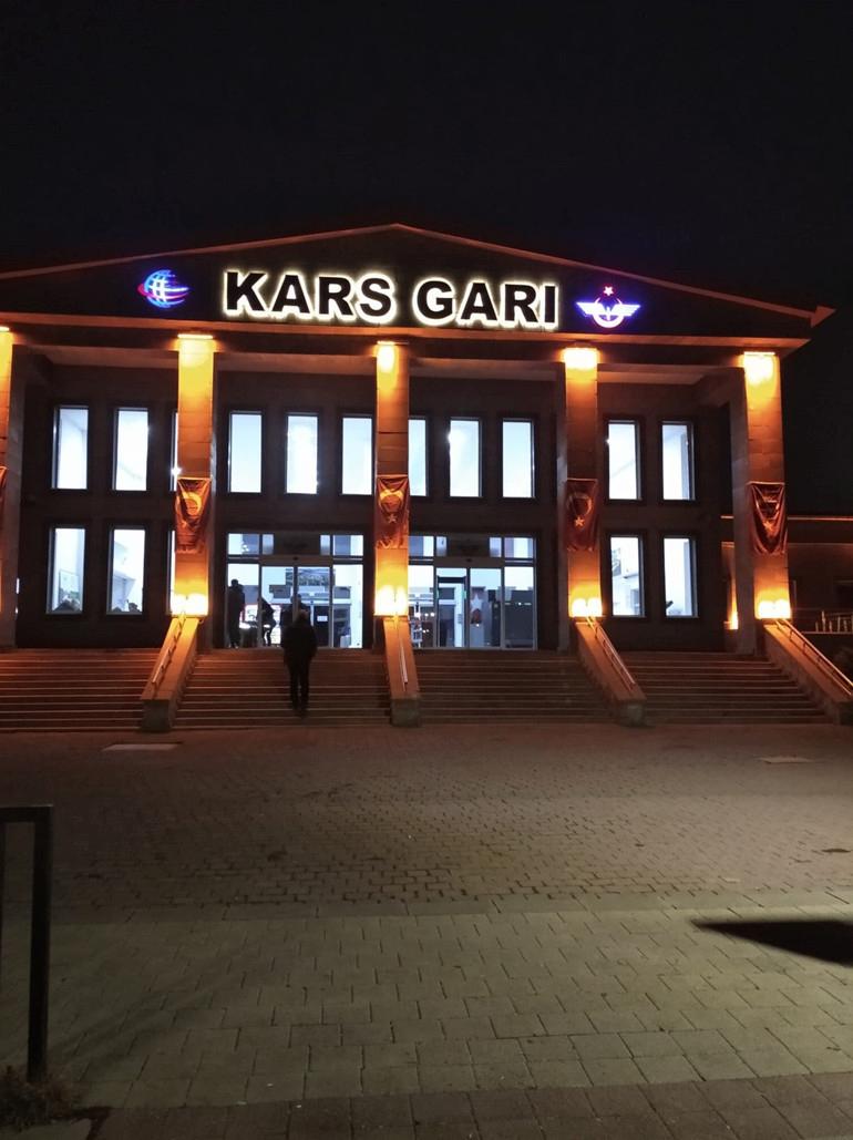 Dogu Ekspresi Yolculugunun Unutulmaz Anlari ve Kesif Rehberi