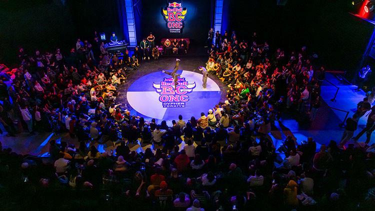 Dunyanin En Iyi Break Danscilari Japonyada Bulusuyor Red Bull BC One Dunya Finali 2024
