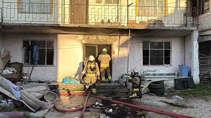 Duzcede Ev Yangini 5 Yarali ve Alevler Icinde Kalan Ev