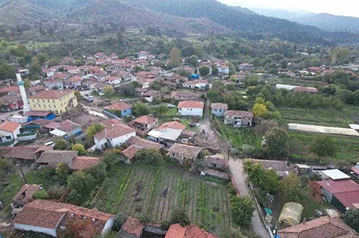 Alanların Temizliği ve Çevre Düzenlemesi Sürüyor
