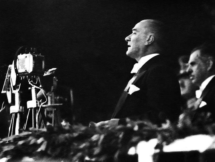 En Guzel 10 Kasim Mesajlari 2025 Ataturk8217u Anma Sozleri Duygusal Paylasimlar En Guzel 10 Kasim Mesajlari 2025 Ataturk8217u Anma Sozleri Duygusal Paylasimlar ve Resimli Gorseller