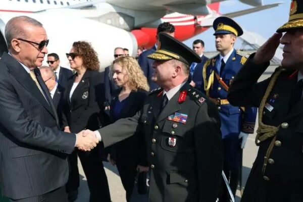 Erdoğan’ın Bakü Zirvesi: Karşılama Törenleri ve Dİğer Detaylar