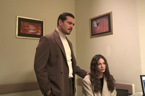 Eşref Rüya 22. Bölüm Heyecanı: Yeni Bölümde Zirve Yapan Gerilim