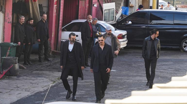 Esref ve Nisanin Heyecan Dolu Macerasi Carsamba Aksamlarini Sarmaya Devam Ediyor