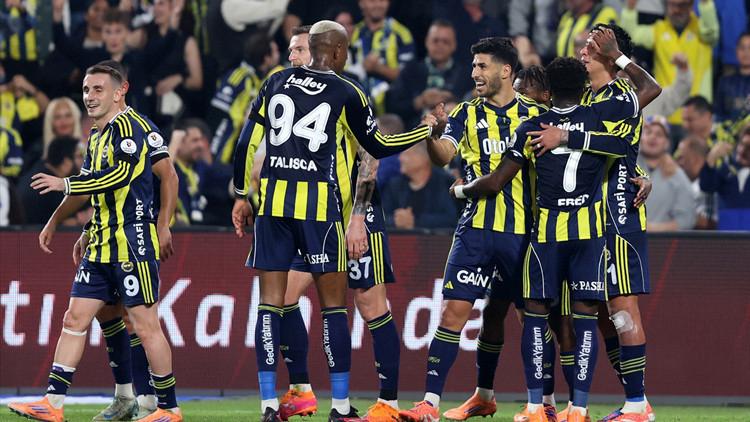 Fenerbahçe 4-2 Kayserispor Maç Özeti: Sarı-Lacivertliler Zirveye Bir Adım Daha Yaklaştı!