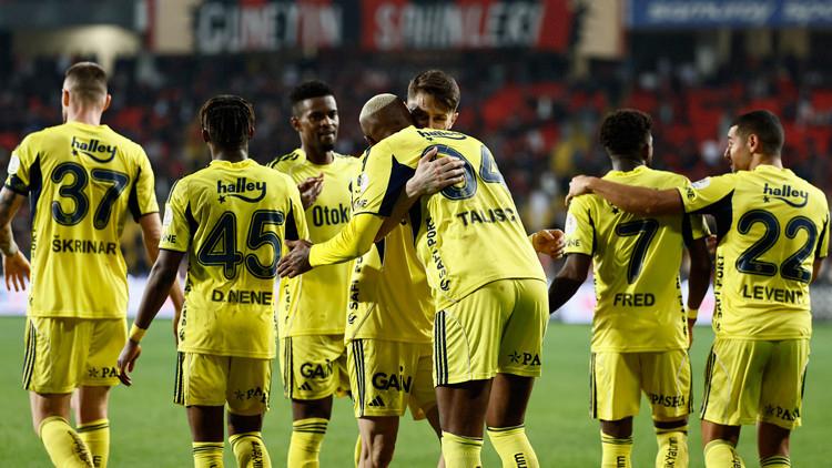 Fenerbahçe ve Beşiktaş Derbisiyle İlgili Benzersiz İlkler ve Öne Çıkan Detaylar