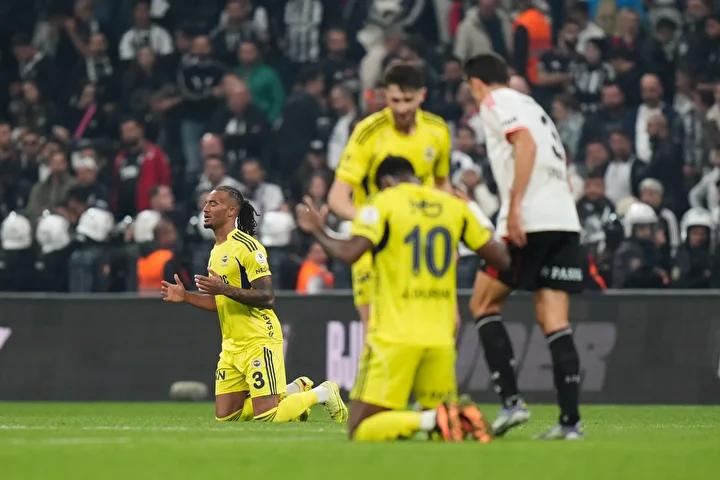 Fenerbahce hafta sonunda Besiktas karsisinda aldigi onemli galibiyetle sampiyonluk yarisinda