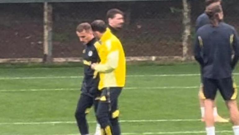 Fenerbahce8217nin UEFA Avrupa Ligi Cekismeli Mac ve Kerem Akturkoglu Detaylari Tedesco ve Kerem Akturkoglu Iletisimi