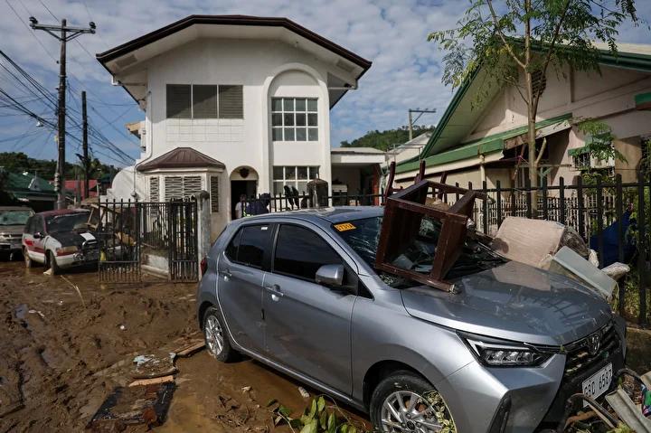 Filipinlerde Tayfun Tayfunu Sonrasi Guncel Durum ve Tahmini Seferleri Filipinlerde Tayfun Tayfunu Sonrasi Guncel Durum ve Tahmini Seferleri