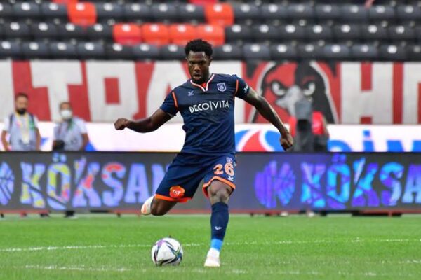 Futbol Dünyasında Şok İddia: Carlos Ponck’un Sahte Kimliği Ortaya Çıktı