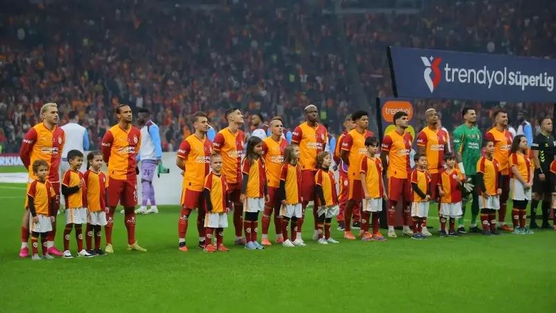 Galatasaray-Trabzonspor Macinda Baris Alper Yilmaz8217a Tribun Tepkisi