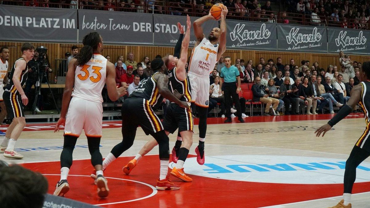 Galatasaray, Würzburg Baskets’u Farklı Skorla Yendii – Maç Özeti ve Detaylar