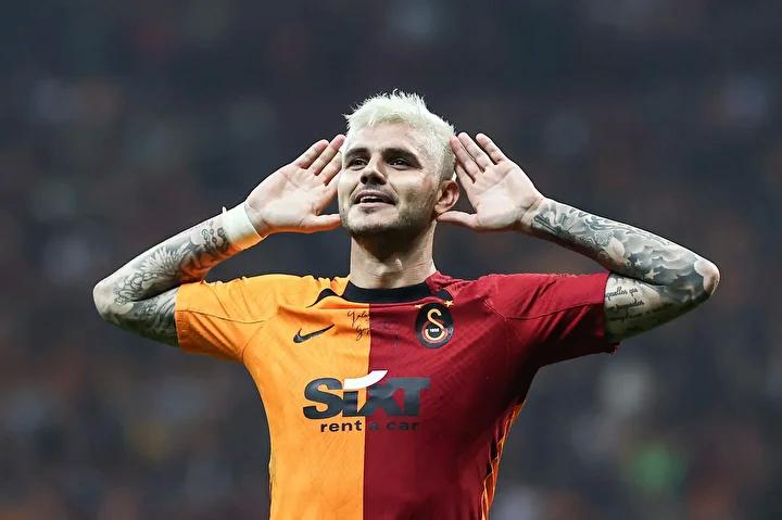 Galatasaray'da Icardi ile Sözleşme Gündemi Güncelleniyor
