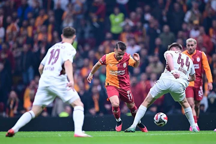 Galatasaray'ın Avrupa Kampanyası ve Yunus Akgün'ün Sakatlığı Hakkında Güncel Bilgiler