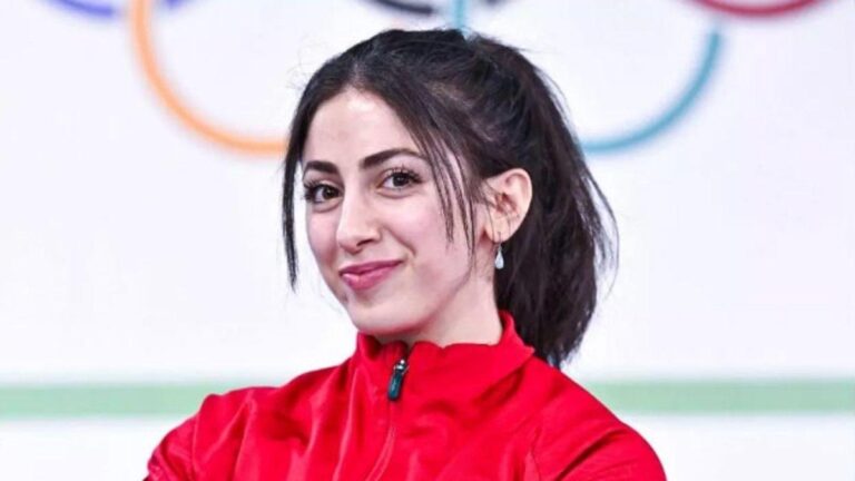 Gamze Altun Riyad8217da Halterde Altin Madalya Kazandi