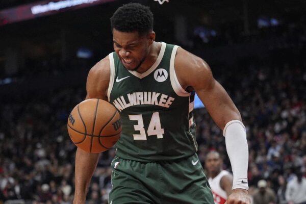 Giannis Antetokounmpo’dan Ergin Ataman’ın Olası Avrupa ve NBA Maçları Önerisine Destek