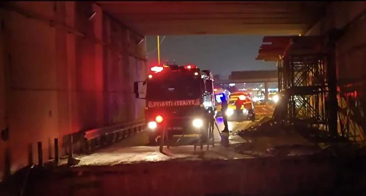 Goztepe Koprusunde Trafik Kazasi ve Calisma Sonrasi Guvenlik Problemi Kazaya Mudahale