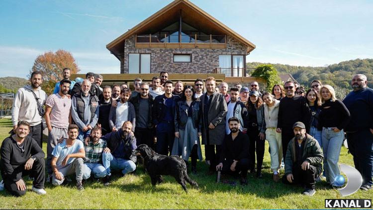 Güller ve Günahlar Ekibinden Birlik ve Neşe Paylaşımları