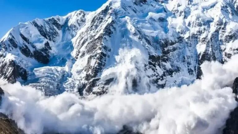 Guney Tirol8217de Cig Felaketi Bes Dagci Hayatini Kaybetti