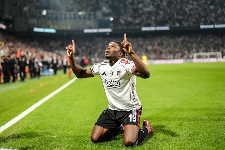 Haftanin En Iyi Performans Gosteren Oyunculari ve Dizilisi Haftanin En Iyi Performans Gosteren Oyunculari ve Dizilisi