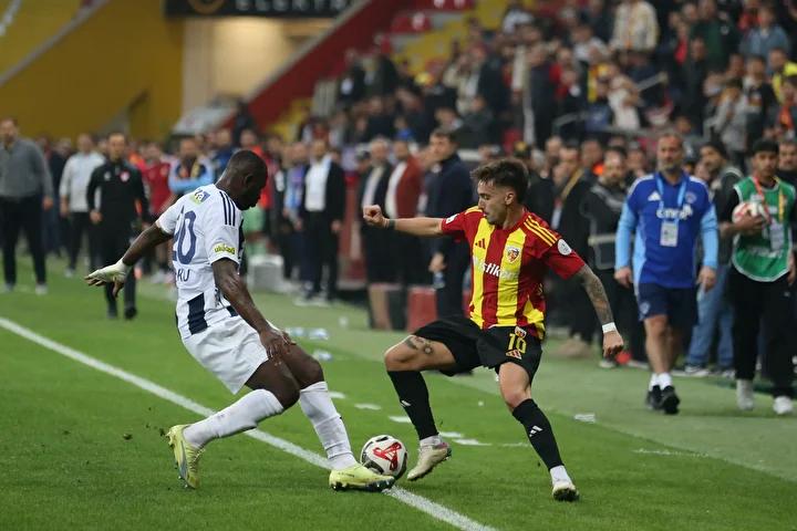 Haftanin En Iyi Performans Gosteren Oyunculari ve Dizilisi Haftanin En Iyi Performans Gosteren Oyunculari ve Dizilisi