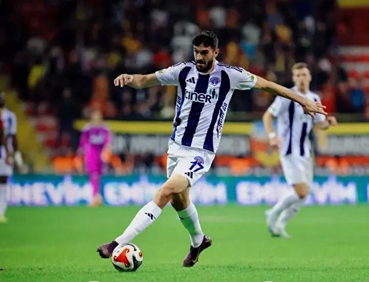 Haftanin En Iyi Performans Gosteren Oyunculari ve Dizilisi Haftanin En Iyi Performans Gosteren Oyunculari ve Dizilisi