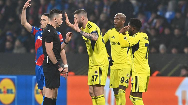 Hakem Hatasi ve VAR Incelemesi Fenerbahce-Plzen Macindaki Tartisma Herkesin Gozu Uzerinde