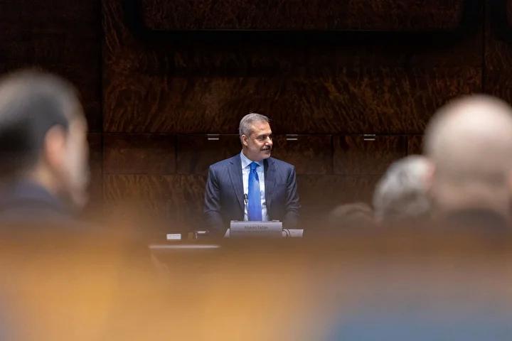 Hellenki Parlamento Uzerinden Disisleri Bakani Fidandan Kritik Mesaj