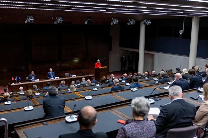Hellenki Parlamento Uzerinden Disisleri Bakani Fidandan Kritik Mesaj
