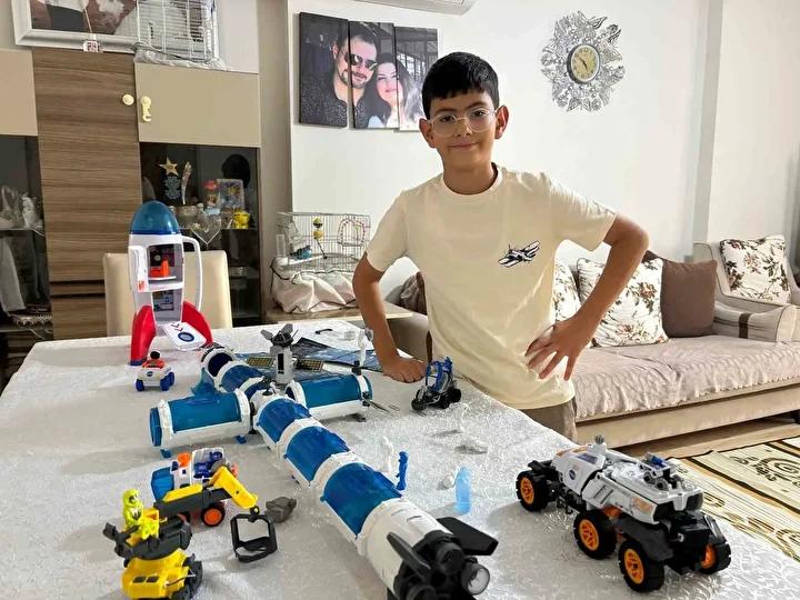 Iskenderunun Dahi Cocuklari Uzay ve Bilim Hayallerini Gercege Donusturuyor Iskenderunun Dahi Cocuklari Uzay ve Bilim Hayallerini Gercege Donusturuyor