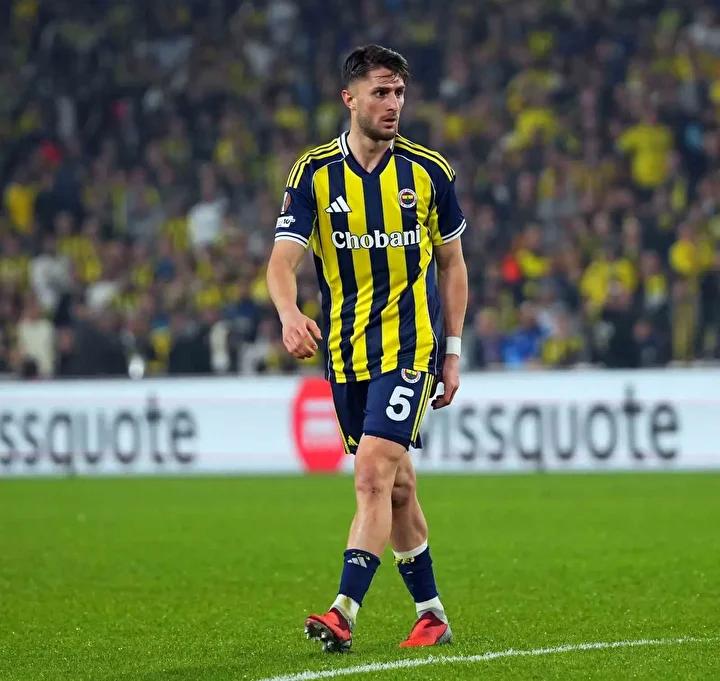 İsmail Yüksek'in Transfer Görüşmeleri ve Performans Güncellemeleri