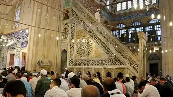 İstanbul'da Kış Dönemi Sabah Ezani ve Namaz Saatleri Güncellemesi