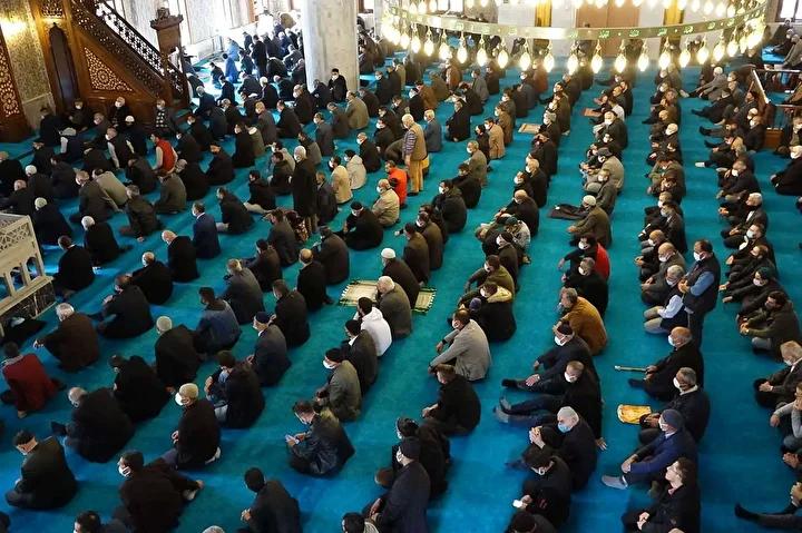 İstanbul'da Kış Dönemi Sabah Ezani ve Namaz Saatleri Güncellemesi