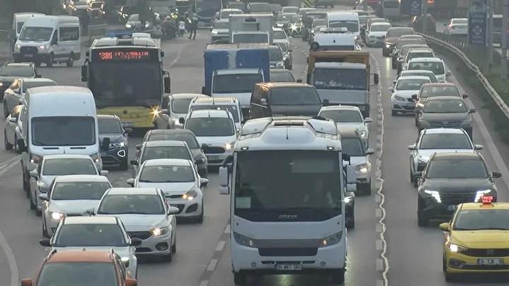 İstanbul'da Pazartesi Sabahı Trafik Yoğunluğu ve Güncel Durum