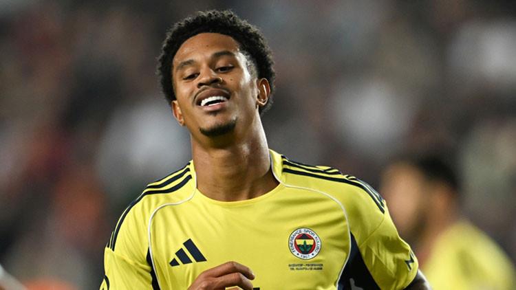 Jayden Oosterwolde’den UEFA Avrupa Ligi Öncesi Çarpıcı Açıklamalar