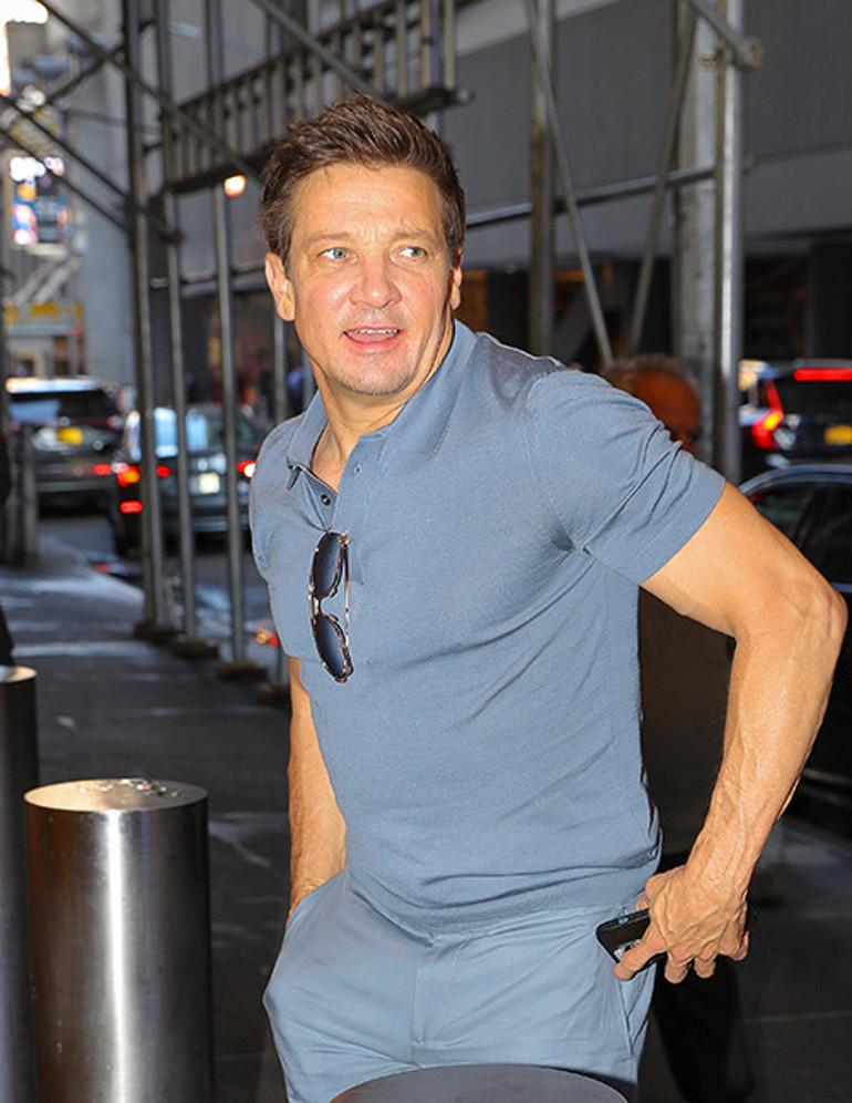 Jeremy Renner Hakkinda Yeni Iddialar ve Yasananlar Yillardir Suregelen Davranislar ve Toplumsal Algi