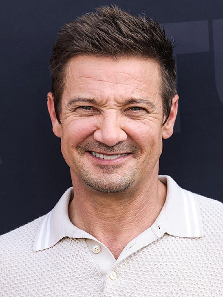 Jeremy Renner Hakkinda Yeni Iddialar ve Yasananlar Jeremy Renner Hakkinda Yeni Iddialar ve Yasananlar